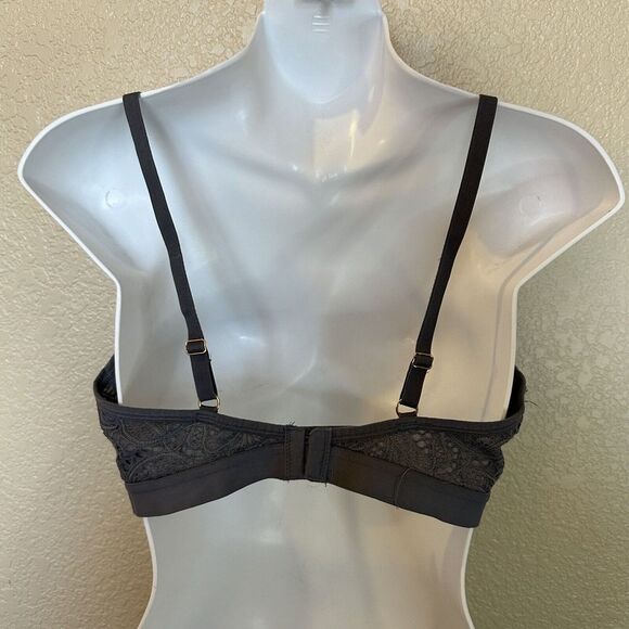 Lively Lace Bra in Gray - Picture 3 of 6